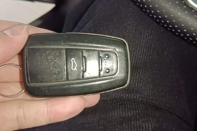 Used Toyota Camry 2018 2.5G Luxury Edition