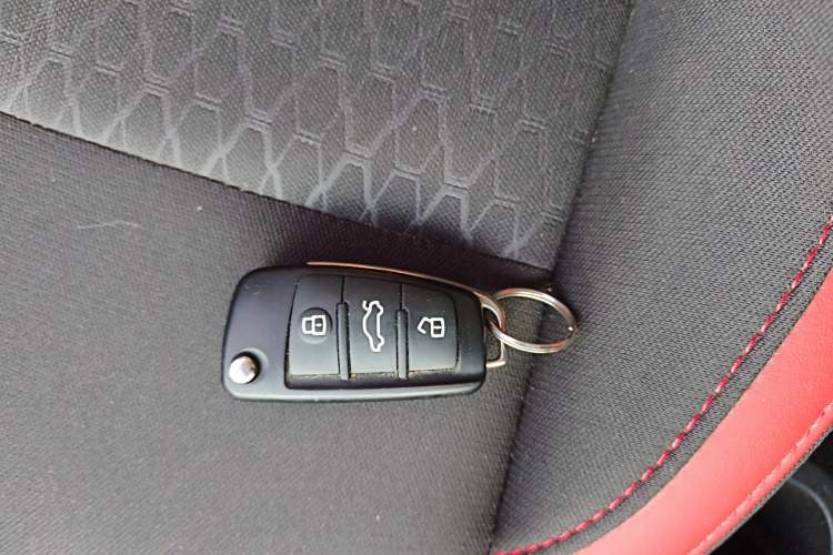 Used JAC Refine S2mini 2017 1.3L Sport Edition
