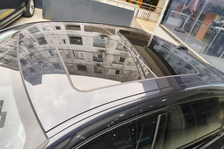 Used BMW 3 Series 2025 330Li M Sport Shadowline Package Roof