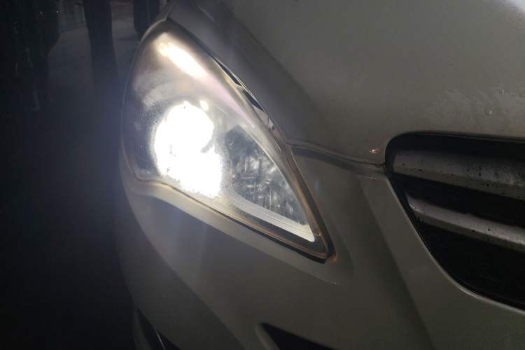 Used BAIC E Series 2013 Sedan 1.5L Automatic Leshang Edition
