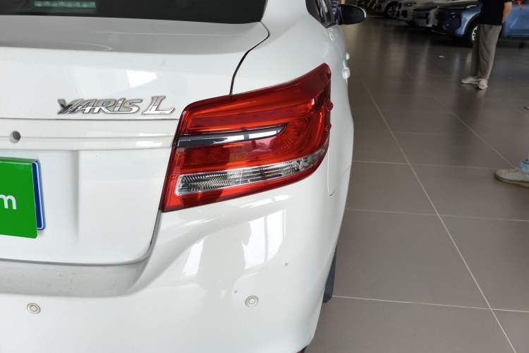 Used Toyota YARiS L Zhi Xiang 2017 1.5E CVT Dynamic Edition