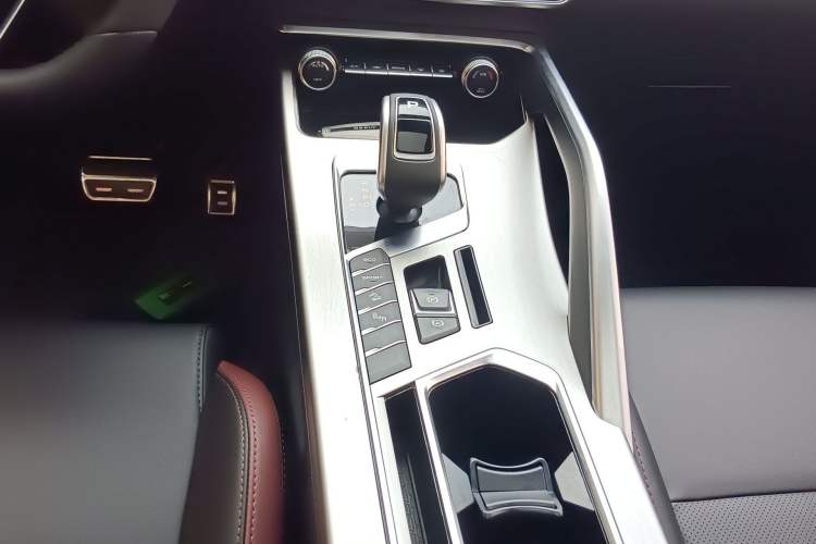 Used Geely Auto Coolray 2020 PRO 260T DCT Knight