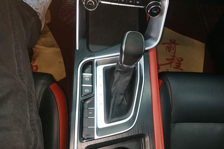 Used Geely Auto Binray 2021 1.4T CVT F-Sport Edition Gear Lever