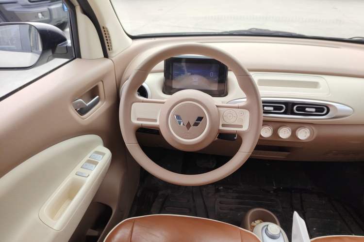 Used Wuling Hongguang MINIEV 2025 Four-Door Version Advanced Edition