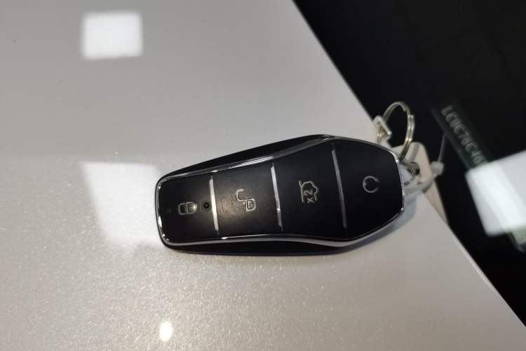 Used BYD Qin L 2024 DM-i 120KM Beyond Model
