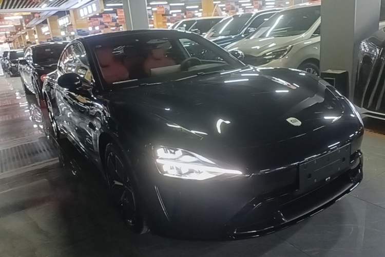 Used Xiaomi Auto SU7 2024 Rear-Drive Long-Range Intelligent Driving Version