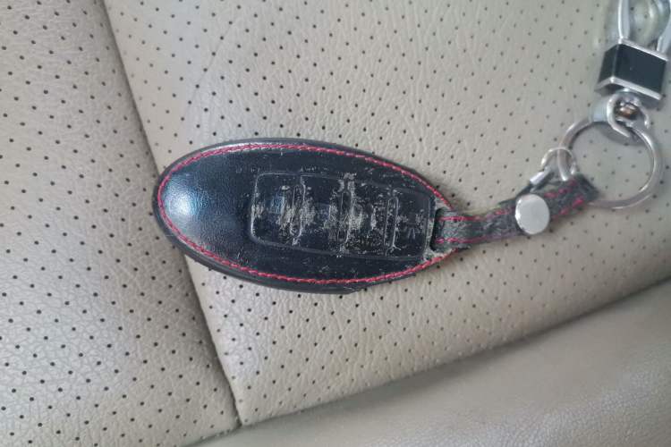 Used Dongfeng Aeolus A60 2012 2.0L CVT Luxury Version
