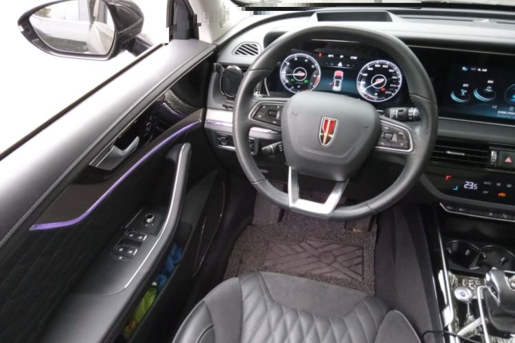 Used Hongqi HS5 2022 Revised Version 2.0T Smart Connect Flagship Edition Steering Wheel