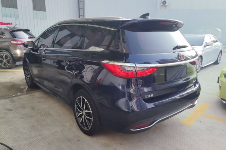 Used BYD Song MAX 2017 1.5T Automatic Smart Connect Elite 7-Seater
