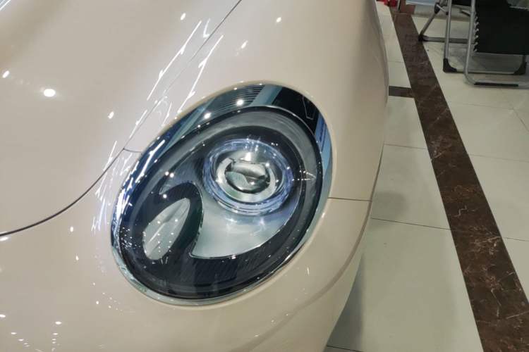 Used ORA Good Cat 2023 401 km Standard Range Luxury Version Lithium Iron Phosphate