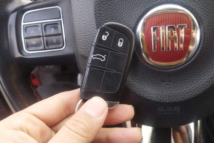 Used Fiat Viaggio 2015 1.4T Automatic Enjoyment Edition