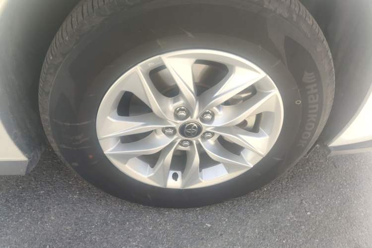 Used Toyota Granvia 2023 2.5L Hybrid Comfort Edition