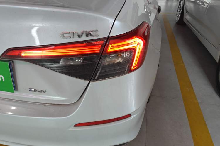 Used Honda Civic 2023 2.0L eHEV Pioneer Edition