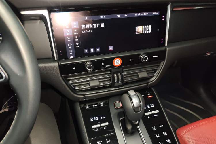 Used Porsche Macan 2022 Macan 2.0T