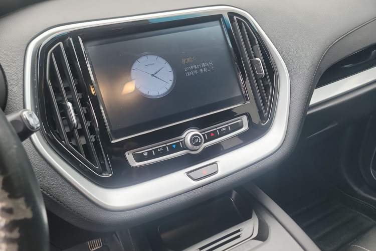 Used JETOUR X70M 2021 1.5T Manual Urban Partner Model 5 Seats