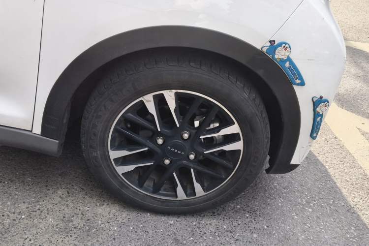 Used Chery QQ Little Ant 2022 Sweet Pink Edition Full-Sugar Version Lithium Iron Phosphate 30 kW 301 km
