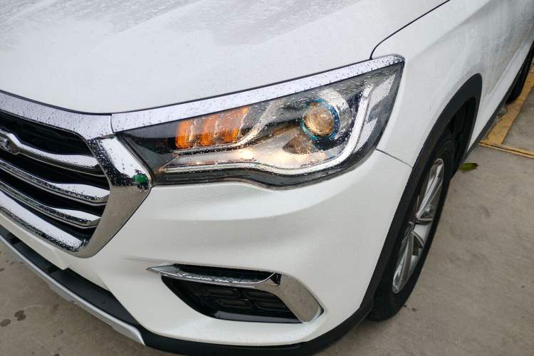 Used JETOUR X90 2019 1.5T Automatic Enjoyment Model 5 Seats China V Emission Standard Left Front Headlight