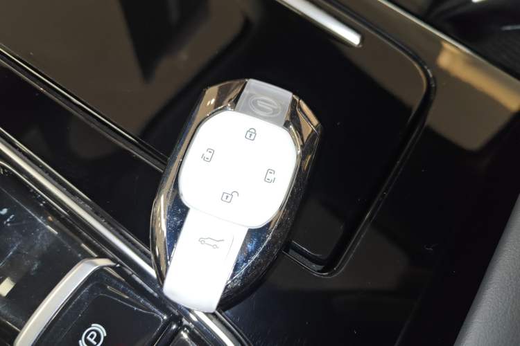 Used GAC Trumpchi M8 2024 Master Series Super Hybrid Edition Interior 1