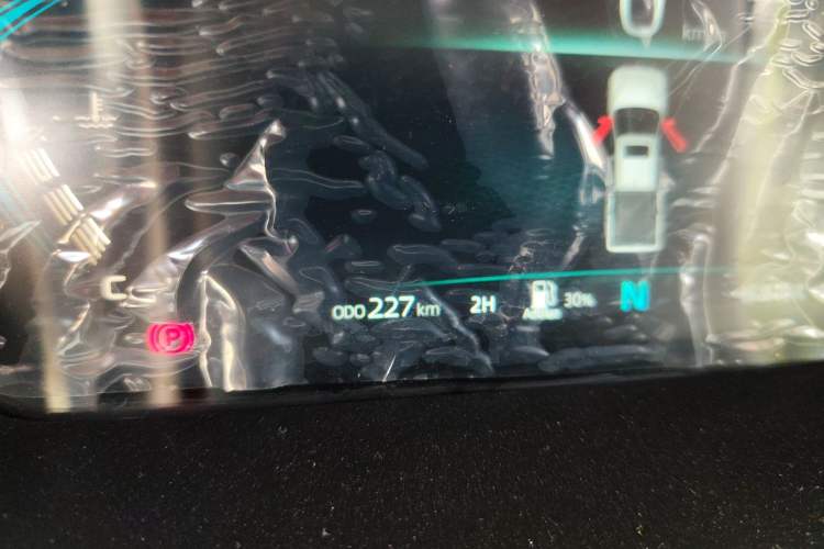 Used Sinotruk BOLDEN 2024 Commercial 2.0T Manual Diesel 4x4 Long Wheelbase Youth Edition
