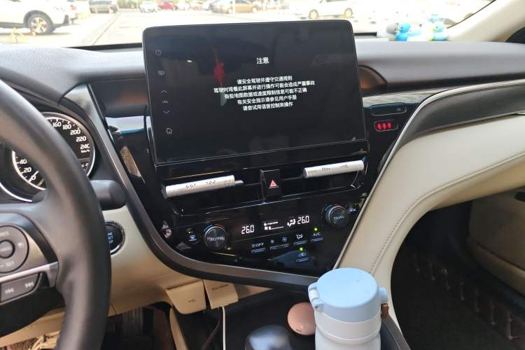 Used Toyota Camry 2021 2.0G Luxury Edition
