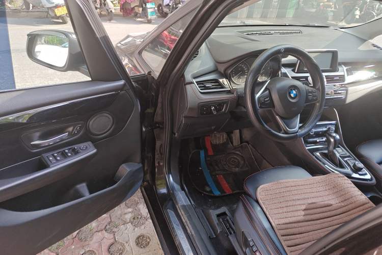 Used BMW 2 Series Gran Tourer 2015 218i Sports Design Package
