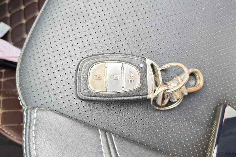 Used HYOSOW S6 2016 1.5T Manual Leading Model Vehicle Key