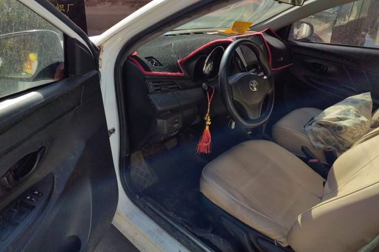 Used Toyota YARiS L Zhi Xiang 2017 1.5E CVT Dynamic Edition Driver Seat