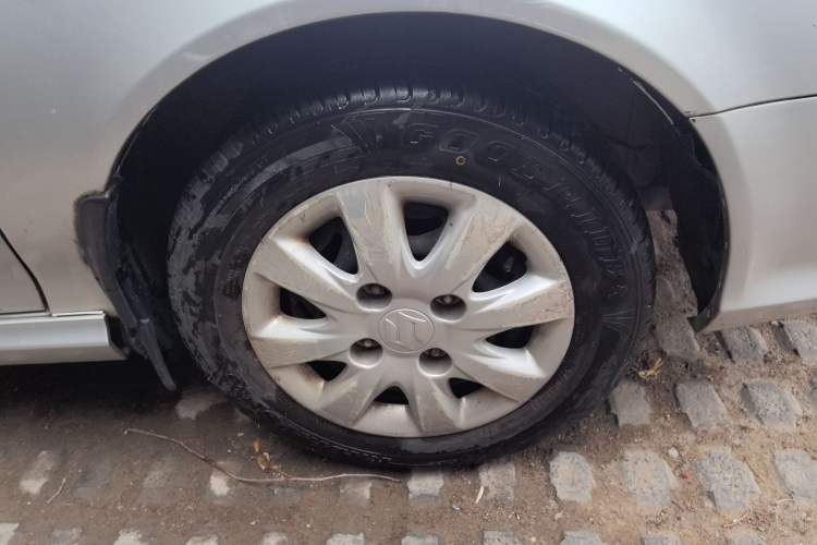 Used Suzuki Lingyang 2012 1.3L Base Version