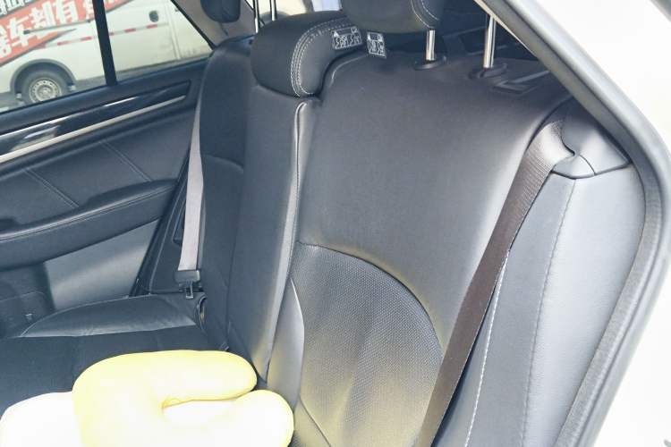 Used Subaru Outback 2020 2.5i Sport Navigation Edition with EyeSight Left Rear Seat