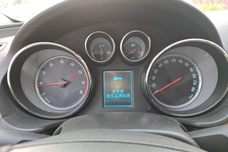 Used Buick Regal 2010 2.0T Flagship Sport Edition