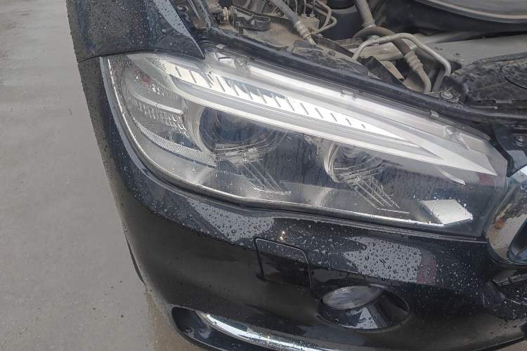 Used BMW X5 2017 xDrive28i
