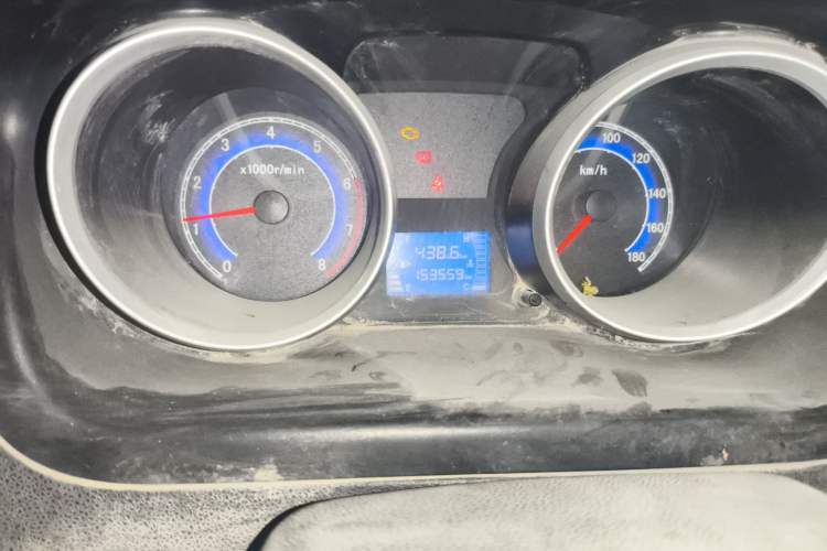 Used CHANGAN KAICHENG Ruixing M80 2014 1.5L CNG Comfort Model 4G15S
