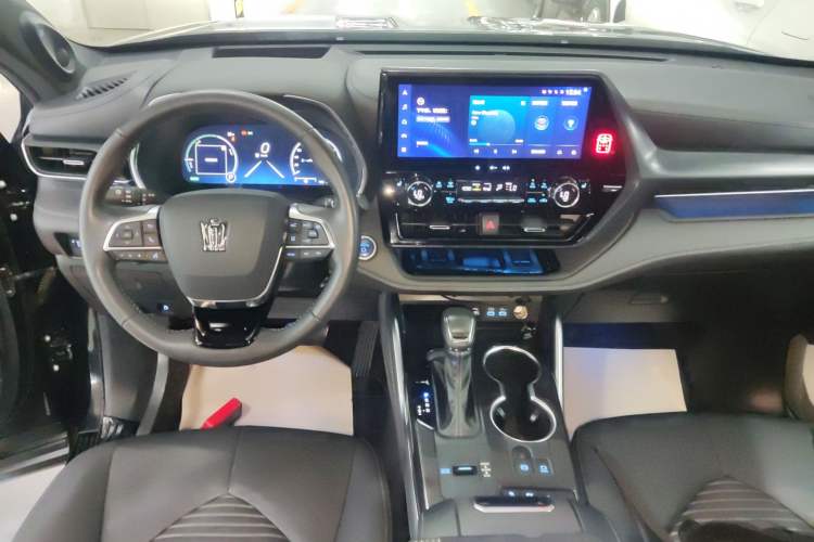 Used Toyota Crown Kluger 2022 2.5L HEV Four-Wheel Drive Premium Edition Audio And AC Panel