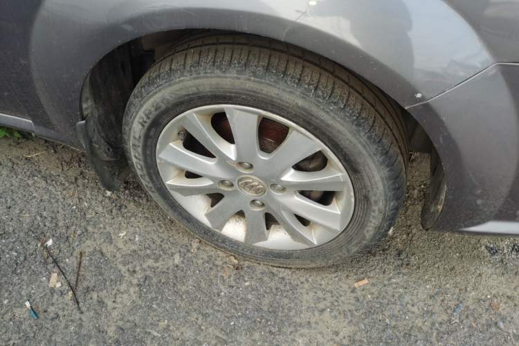 Used Buick Excelle 2011 1.6 LE-MT
