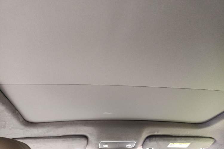 Used Hima Luxeed R7 2025 Range-Extended Version 251 km Max Headliner