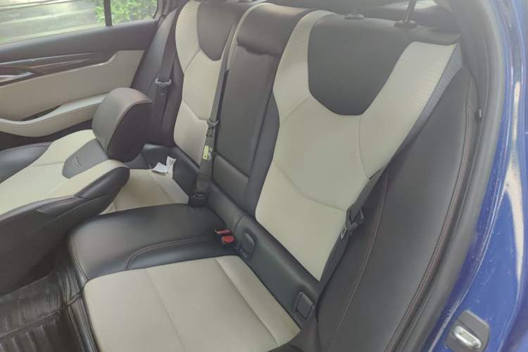 Used Cadillac CT5 2020 Revised 28T Platinum Sport Edition Left Rear Seat