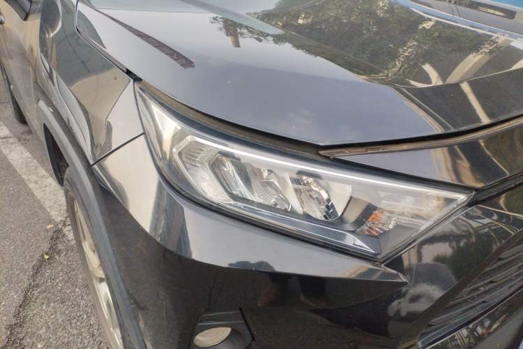 Used Toyota RAV4 2022 2.0L CVT Two-Wheel Drive Fashion Edition Right Front Headlight