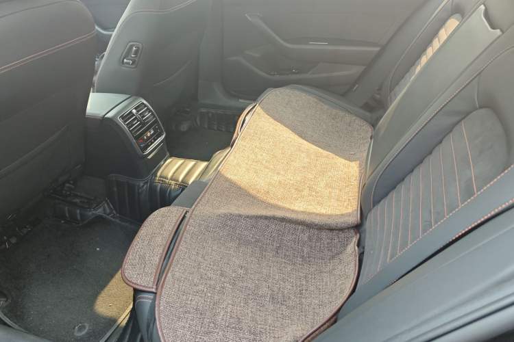 Used Volkswagen Magotan 2021 330TSI DSG 30th Anniversary Edition