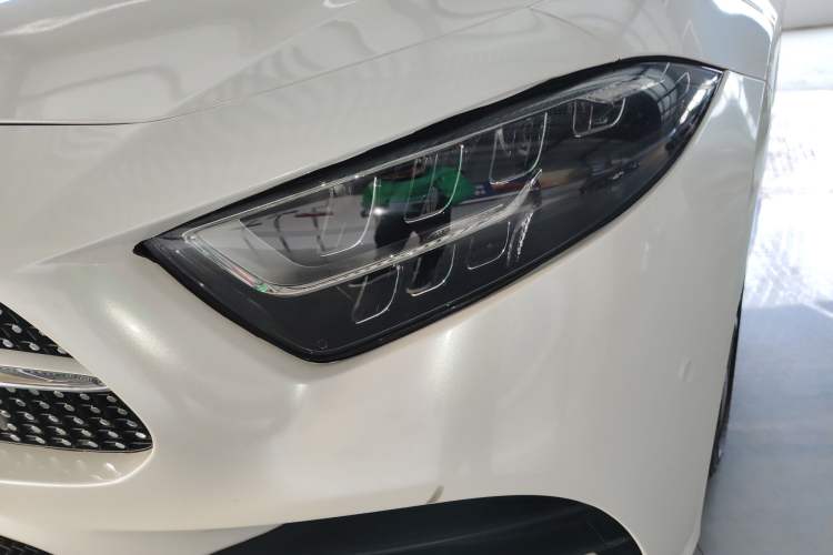 Used Mercedes-Benz CLS 2018 CLS 300 Dynamic Edition
