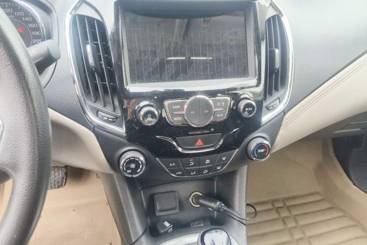 Used Chevrolet Cruze 2015 1.5L Automatic Luxury Edition