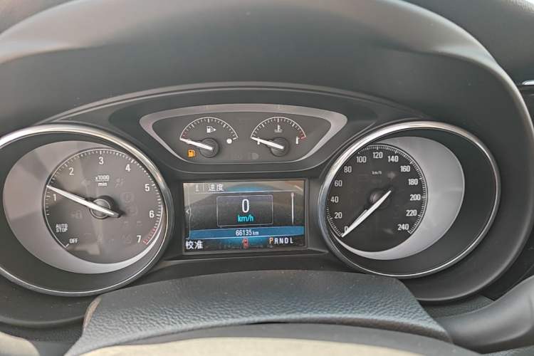 Used Buick Envision 2018 20T Two-Wheel Drive Luxury Model