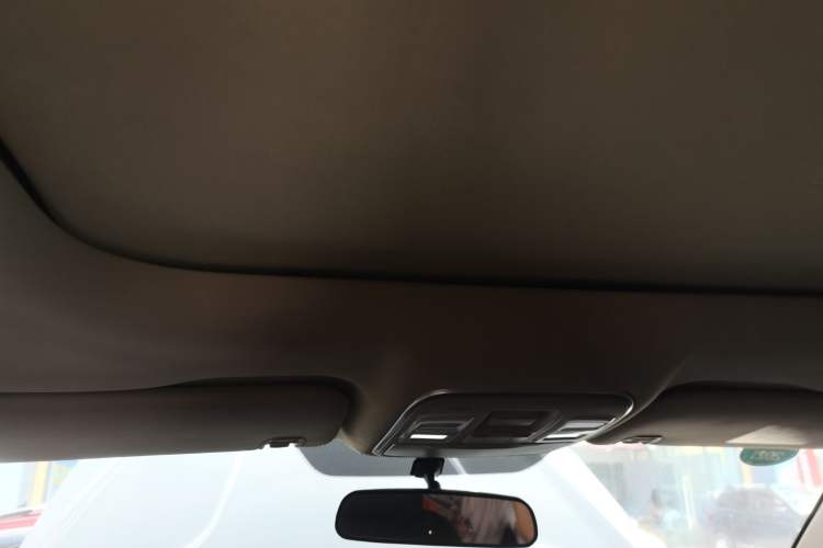 Used Geely Auto Emgrand X7 Sport 2020 1.8TD DCT Two-Wheel Drive Smart Connect 4G-Enabled Version