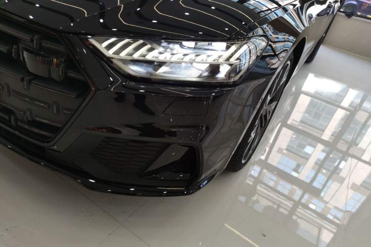 Used Audi A7L 2024 45 TFSI quattro S-line Black Warrior Edition
