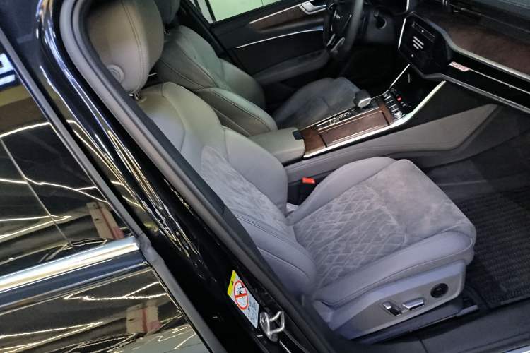 Used Audi A6L 2023 55 TFSI quattro Prestige Dynamic Edition
