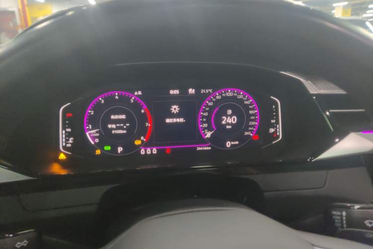 Used Volkswagen FAW-Volkswagen CC 2023 380TSI Striking Edition
