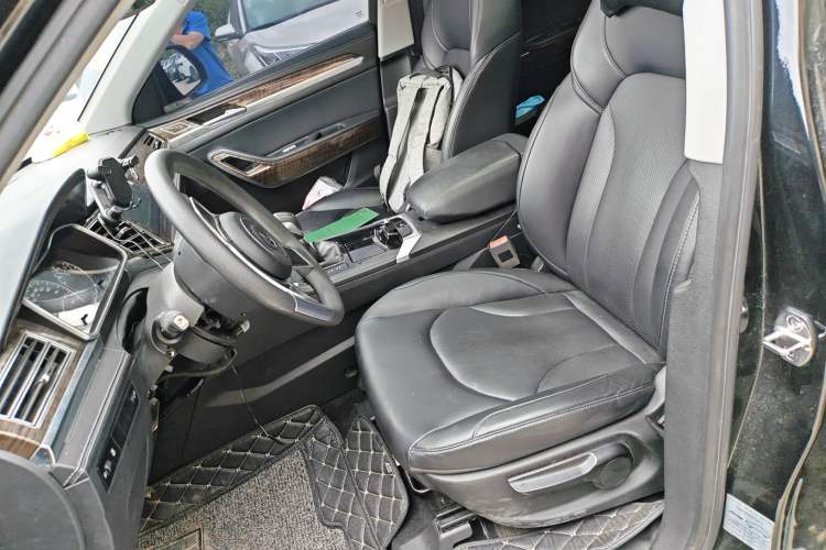 Used Zotye Domy X7 2017 1.8T Manual Luxury Model
