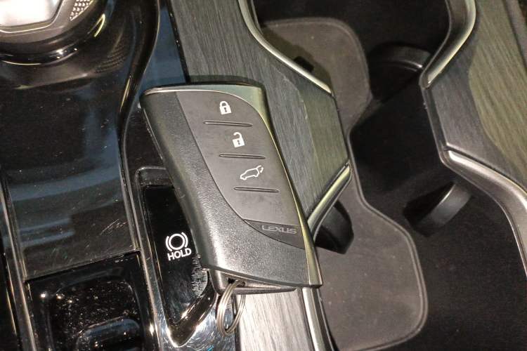 Used Lexus RZ 2023 450e All-Wheel Drive Luxury Edition