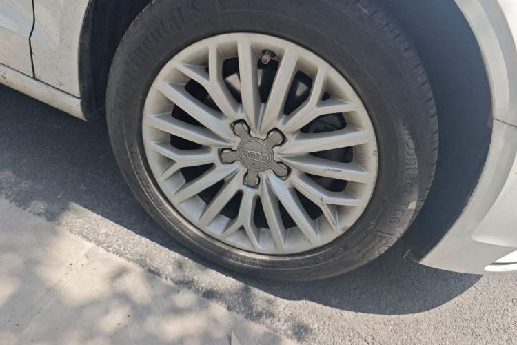 Used Audi A3 2014 Limousine 35 TFSI Automatic Advanced Model
