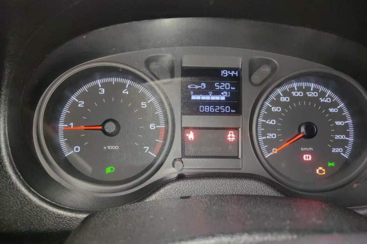 Used Peugeot 301 2018 1.6L Manual Comfort Edition Instrument Cluster