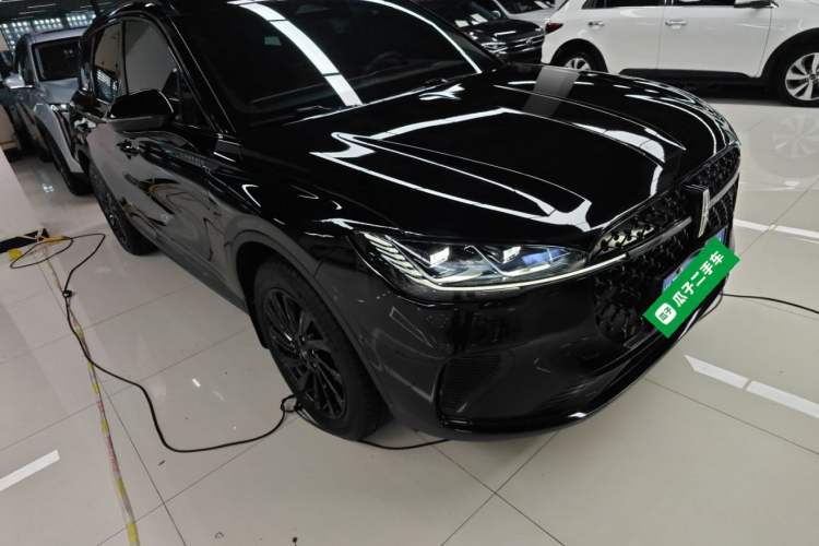 Used Lincoln Corsair 2023 2.0T Two-Wheel-Drive Luxury Edition